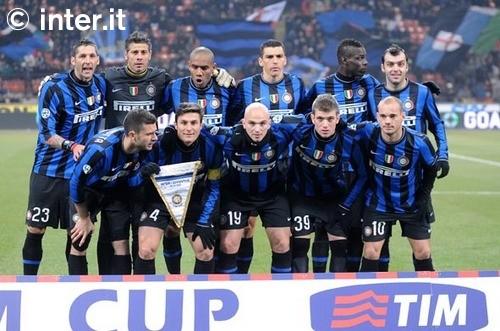 真正意义上的倒钩之王。很多其他球员所谓的倒钩其实...