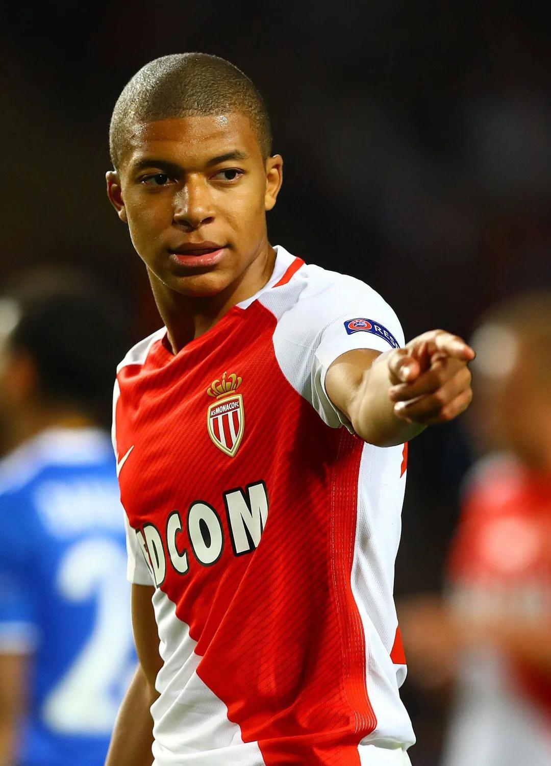 本赛季俱乐部双人组进球榜：凯恩+迪亚斯37球高居第一