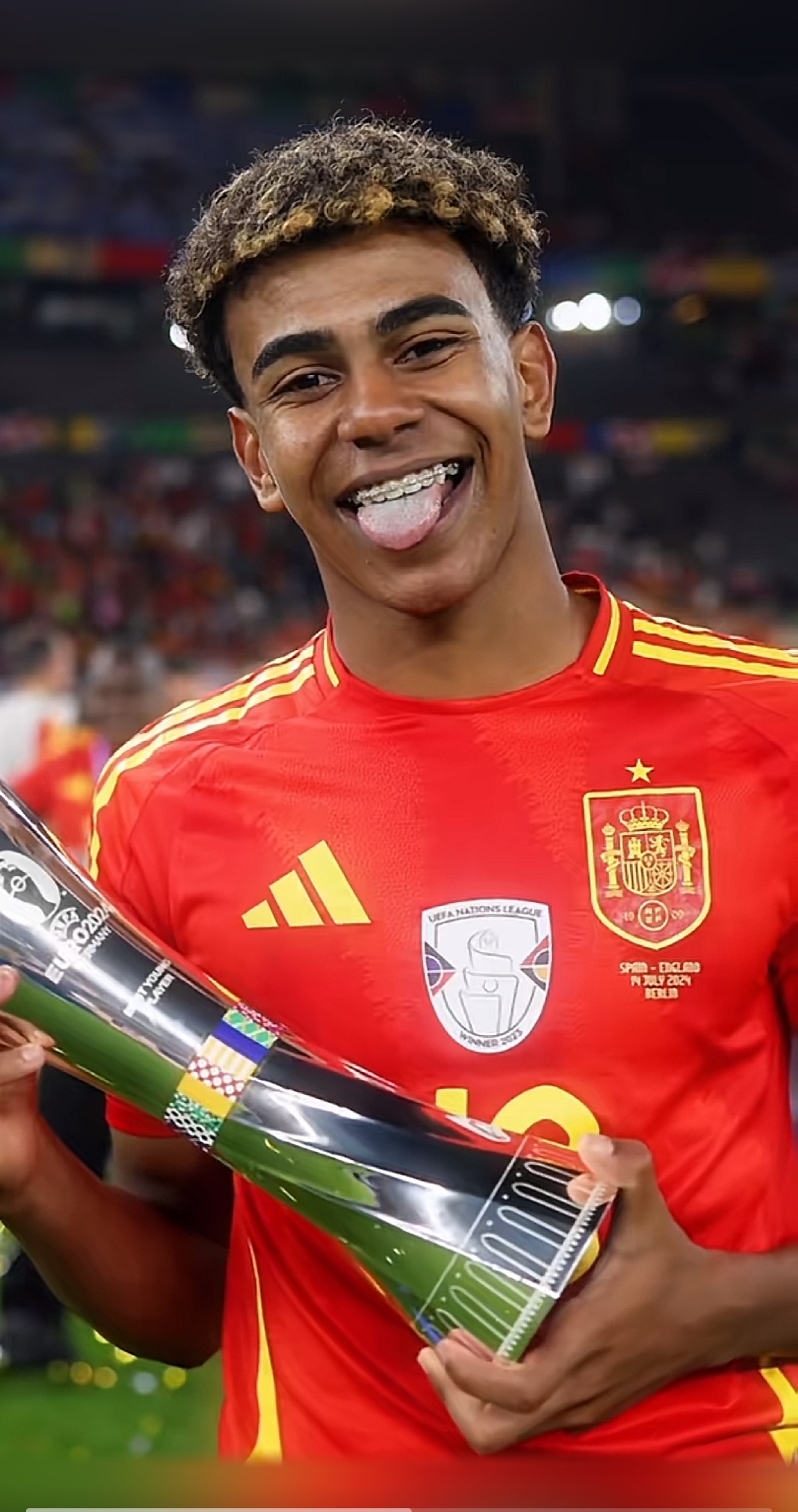 圣吉罗斯主帅：马竞有弱点也会丢球，我们不是来这里旅游的